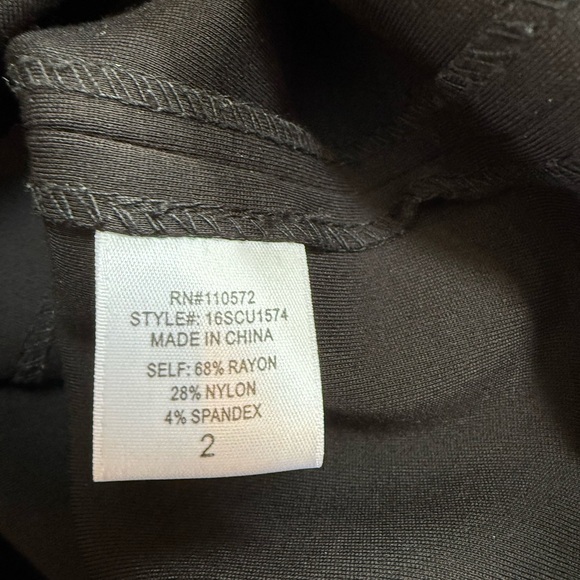 Twelfth Street by Cynthia Vincent SIZE 2 Black Scuba Dress With Geometric Design - Picture 12 of 12